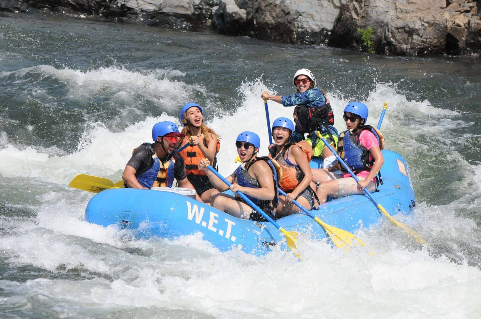 Best white water rafting in US - American River Rafting